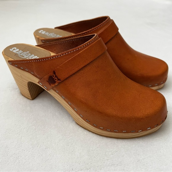 Sandgrens Maya Swedish Handmade Wooden Clogs - Picture 2 of 13